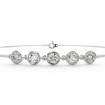Top view of the bracelet's chain and diamonds in a smooth white gold finish.


